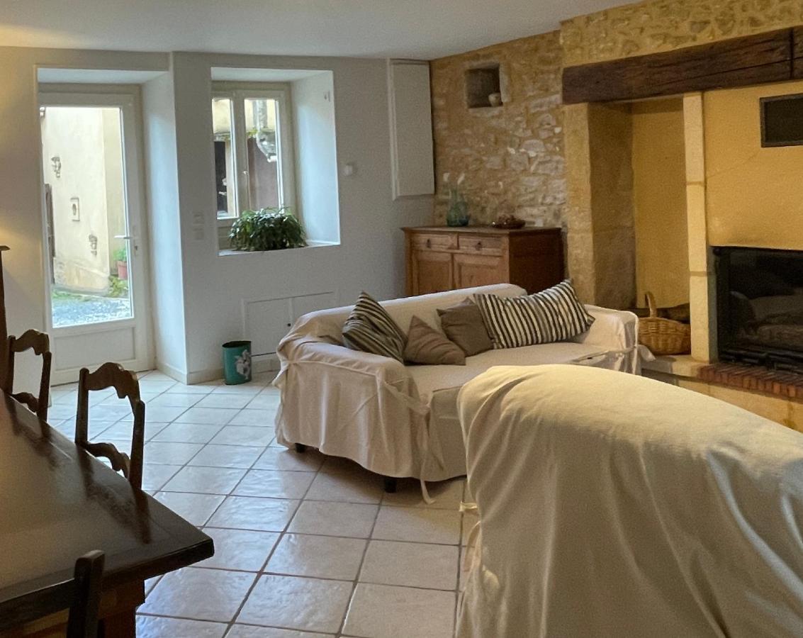 Holidayhome For 6 Persons At Ferme La Geneste Coux-et-Bigaroque-Mouzens Exterior foto