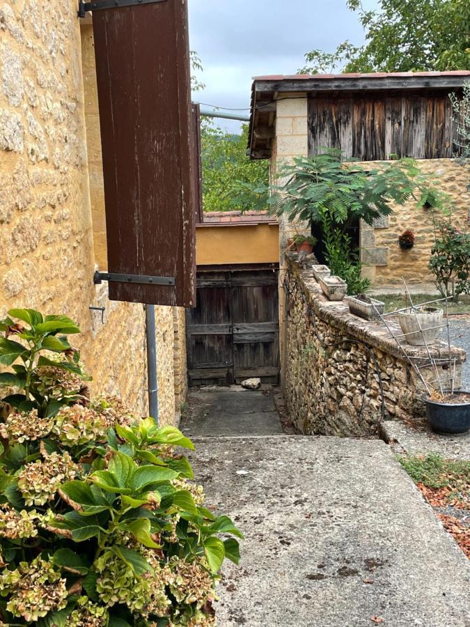 Holidayhome For 6 Persons At Ferme La Geneste Coux-et-Bigaroque-Mouzens Exterior foto